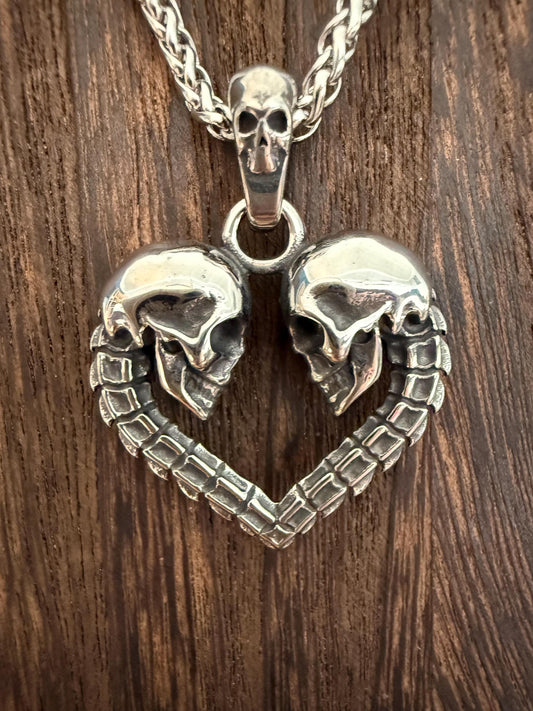 Skull Heart Lovers Pendant Necklace