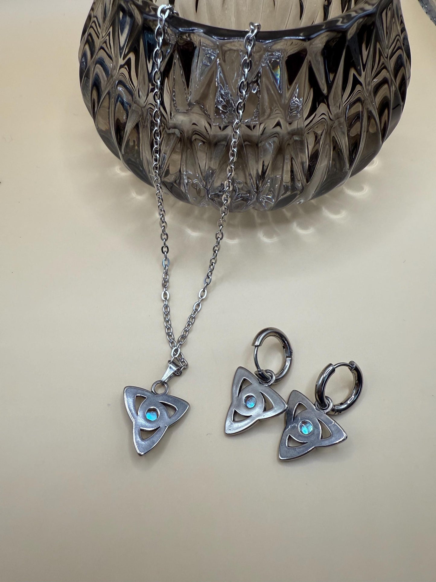 Celtic knot jewellery set, earrings and pendant necklace.